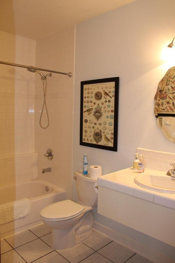 Maria'S Creekside B&B แองเคอเรจ ภายนอก รูปภาพ