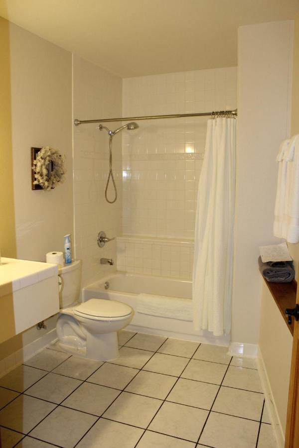 Maria'S Creekside B&B แองเคอเรจ ภายนอก รูปภาพ